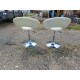 Paire de Fauteuils Vintage Chrome et Skai Beige Clair